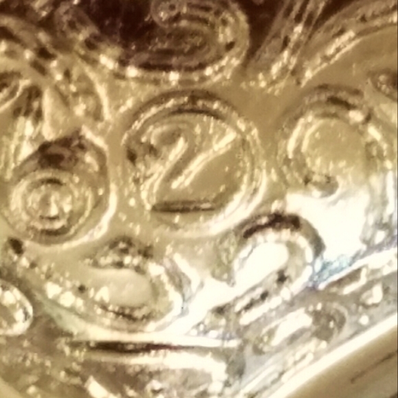 Swarovski Signed Heart Rhinestone Vintage Pin - Picture 4 of 10